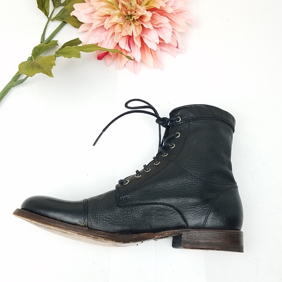 Frye Erin Cap Toe Laceup Work Boot SINGLE SHOE - Picture 5 of 8